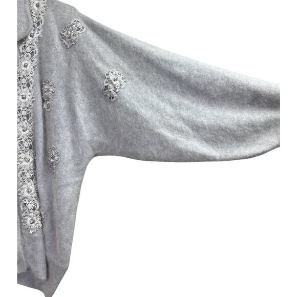 Beldini Vintage Gray Angora Beaded Sweater Cardigan Medium - Picture 8 of 16